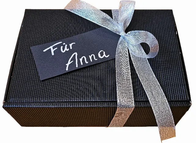 Geschenkverpackung Schleife Silber